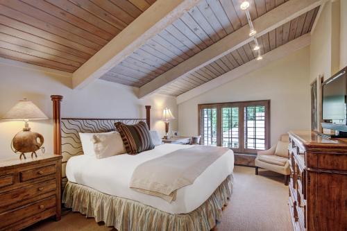Lodge at Vail, A RockResort by Vail Resorts, Vail (photo 2)