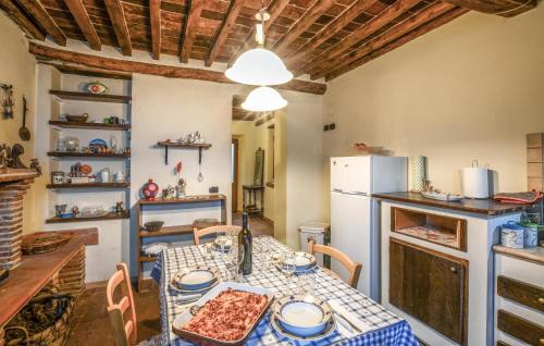 Konyha, Nice Home In Borgo A Mozzano With Wifi in Borgo A Mozzano