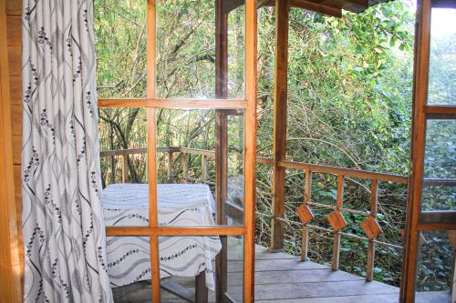 King Room with Balcony image 2