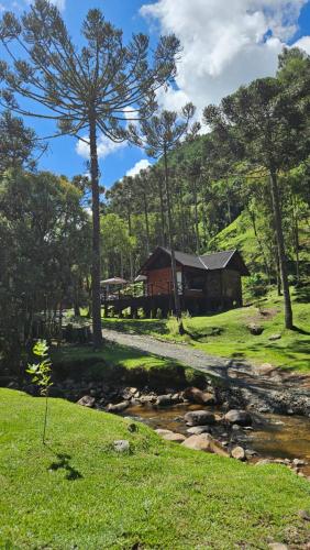 Chalé Refúgio das Pedras Ecohouse