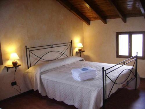 2 double beds, 2 sofa beds
