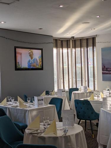 Restaurant, Plough Hotel in Northampton