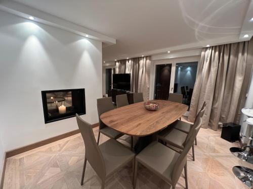 Exclusive Comfy Apartment in Central Crans-Montana in 克蘭斯蒙塔納
