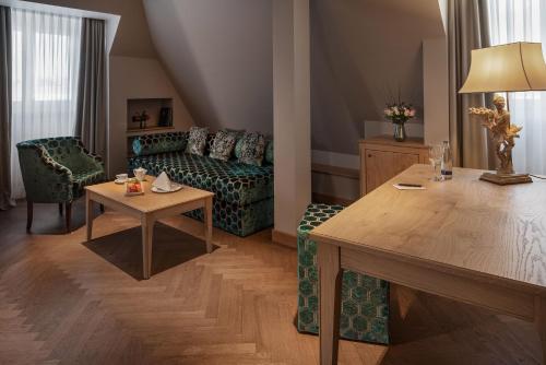 Eden Hotel Wolff - image 2