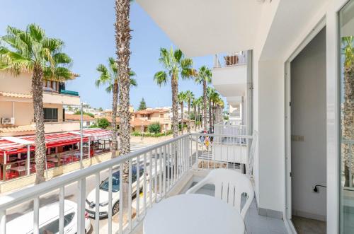 YourHouse Mar Brava Apartments - image 5