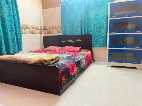 Peaceful Spacious Private 1BHK Near Airport close to VIP or Jessore Rd