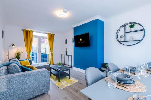 Spacious 3 Bedroom House close to Etihad, Manchester