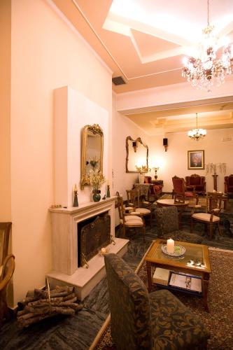 Hotel Urania - main image
