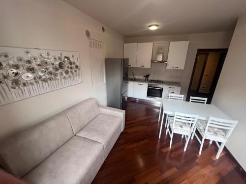 Lecco Holiday Apartment 3