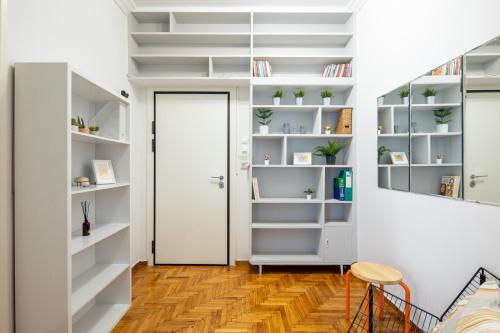 Socrates 1-Bedroom Apartment in Athens - main image