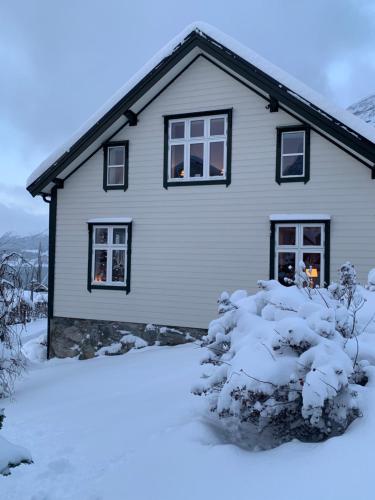 ทัศนียภาพภายนอกโรงแรม, Villa Flo in สตริน