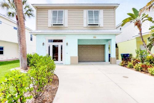 Villa Island Dream in Holmes Beach, USA