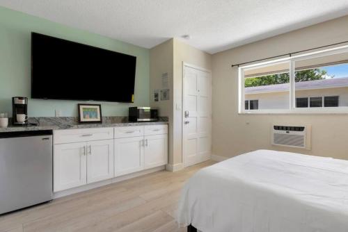 Unit 2 Perfect Studio in the Heart of Fort Lauderdale in Fort Lauderdale, USA