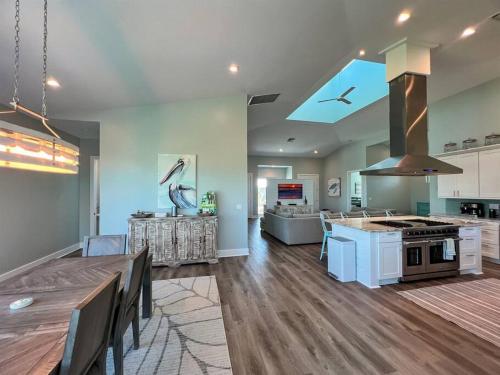 Island Retreat: Your Exclusive Oasis Awaits in Captiva Island (FL)