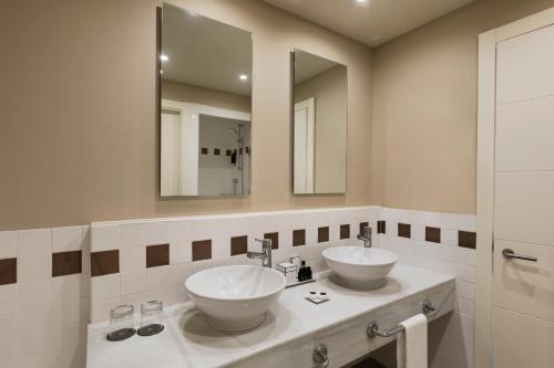 El Rompido Resort - The Hotel by Sunday Room Type - Family Room - Free Spa Access