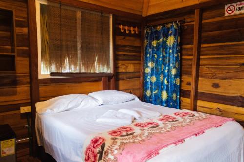 Cabañas Orlando y Más Na' Tayrona