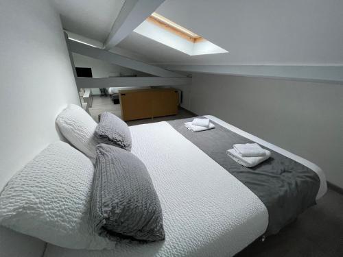 2 queen beds