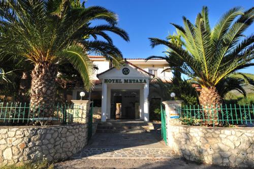 Metaxa Hotel - image 12
