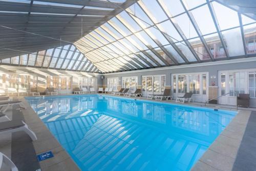 Beautiful flat with swimming pool tennis court and private car parking REF 64 - Location saisonnière - Le Touquet-Paris-Plage