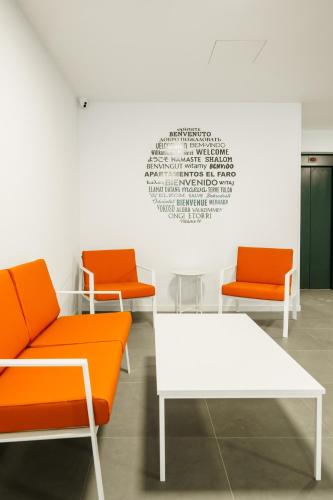 Aparthotel El Faro - image 2