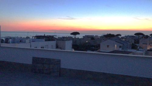 APPARTAMENTO con TERRAZZA SUL MARE