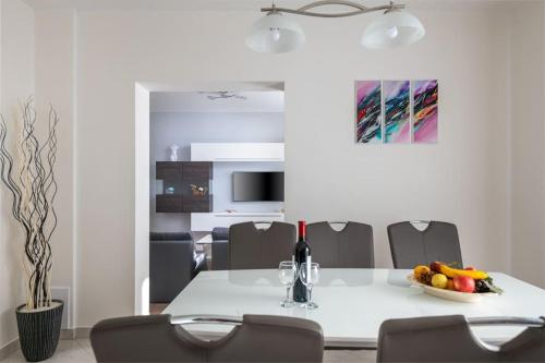Two-Bedroom Apartment image 2