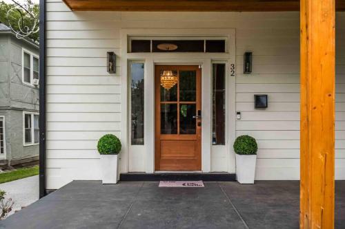 Memphis Midtown Oasis in the heart of Midtown! Memphis Midtown Oasis in the heart of Midtown!