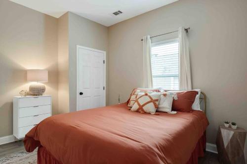 Memphis Midtown Oasis in the heart of Midtown! Memphis Midtown Oasis in the heart of Midtown!