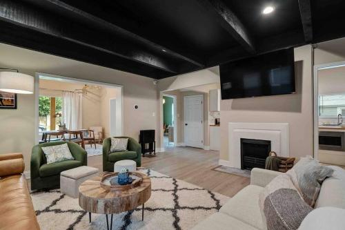 Memphis Midtown Oasis in the heart of Midtown! Memphis Midtown Oasis in the heart of Midtown!