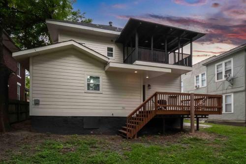 Memphis Midtown Oasis in the heart of Midtown! Memphis Midtown Oasis in the heart of Midtown!