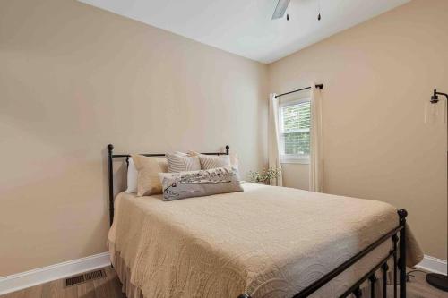 Memphis Midtown Oasis in the heart of Midtown! Memphis Midtown Oasis in the heart of Midtown!