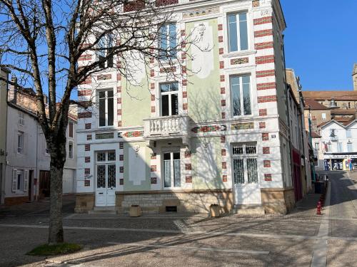 Gîte Bourbonne-les-Bains, 2 pièces, 2 personnes - FR-1-611-97 - Location saisonnière - Bourbonne-les-Bains