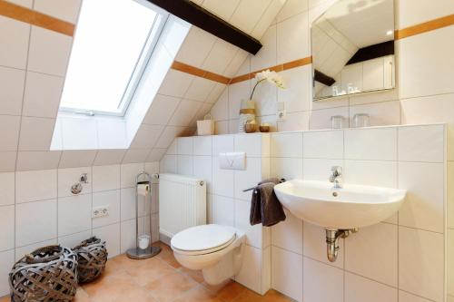 Standard Single Room with Shower