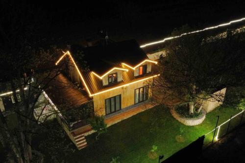 Ahşap villa