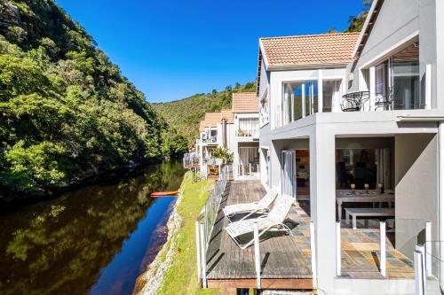 Kaaimans Retreat - River Front - No Loadshedding - Tap to explore photos