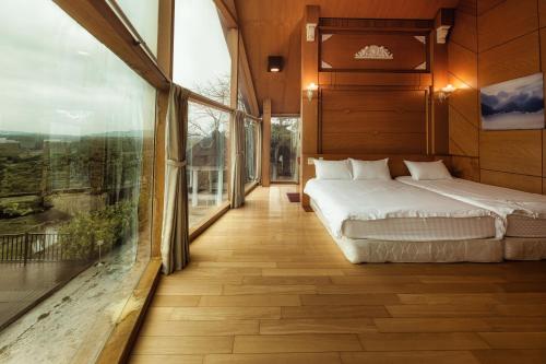 Pine Tree Resort , Zhushan (foto 4)