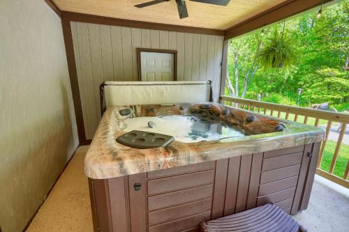 Hideaway Pines in Logan, USA