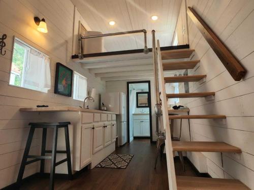WeeCasa Tiny Home Resort in Lyons, USA