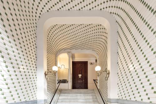 Rambla Paris Attic Apartment