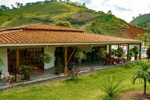 Viesnīcas āriene, Hotel Campestre La Francesina -Birdwatching & Naturaleza in Andes