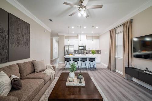 Elegant home in gated community in Houston, USA