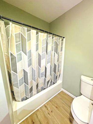 Cozy 3-Bedroom, 2-Bathroom Haven in Tulsa! in Tulsa, USA