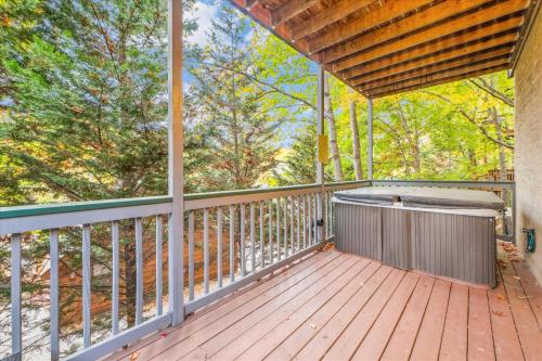 Valley Heights home in Pigeon Forge, USA