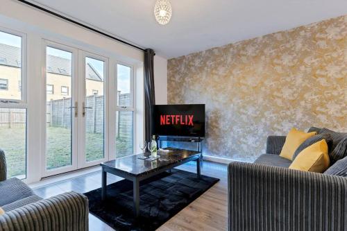 Luxury Birmingham City Centre Townhouse with FREE Parking - Sleeps 4 - Perfect for Contractors, Business Travellers, Families and other Groups - Near Bullring, Newstreet, Selfridges, NEC, NIA & Birmingham airport, Бирмингем (фото 3)