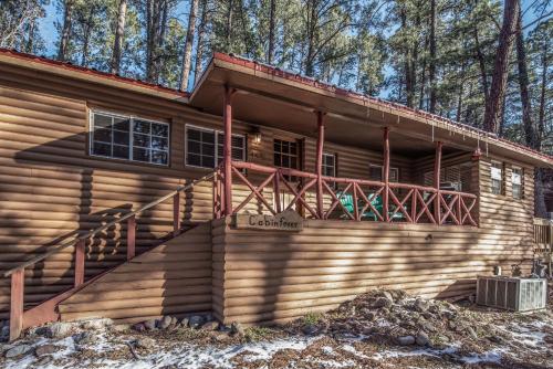 Whispering Pine Cabins-Cabin Fever - image 10