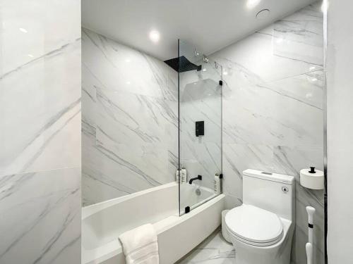CasaGrandeSouthBeach by AmericanVacationLiving 6BR – Miami Beach, FL
