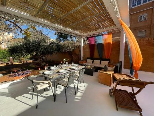 El Jardin de la Palmera con 2 Parking Room Type - Three-Bedroom House