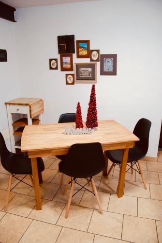 Maisonette, Nus (foto 9)