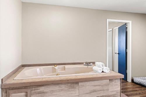 Shilo Inns Suites The Dalles - image 6