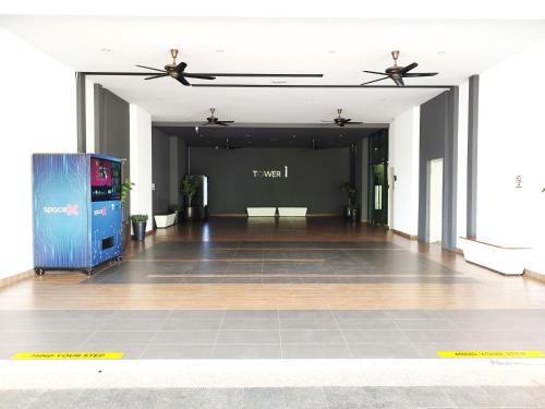 Puchong WindyLakeViewStayCation3R2B AT D Island - image 14